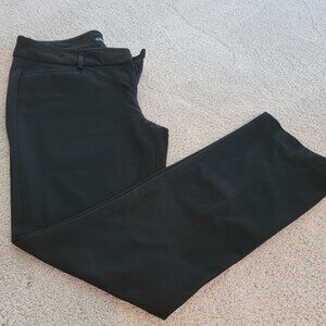 Women's EXPRESS ankle pants, size 4s - Black